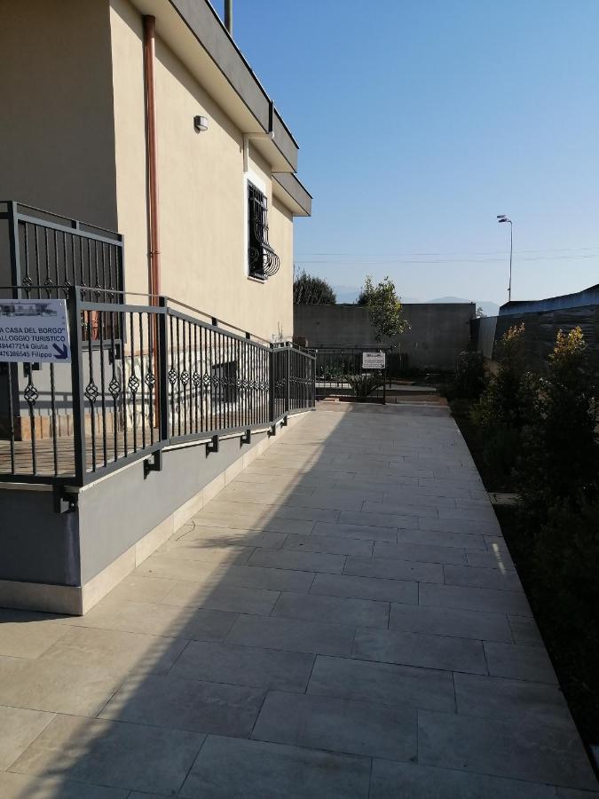 La Casa Del Borgo-Intero Appartamento Латина Екстер'єр фото
