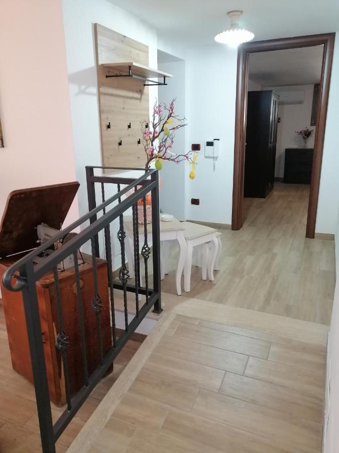 La Casa Del Borgo-Intero Appartamento Латина Екстер'єр фото