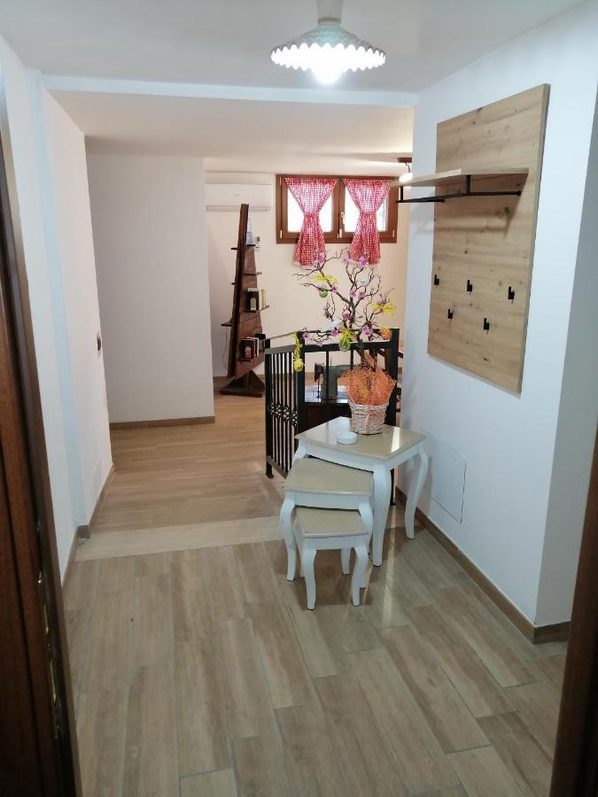 La Casa Del Borgo-Intero Appartamento Латина Екстер'єр фото