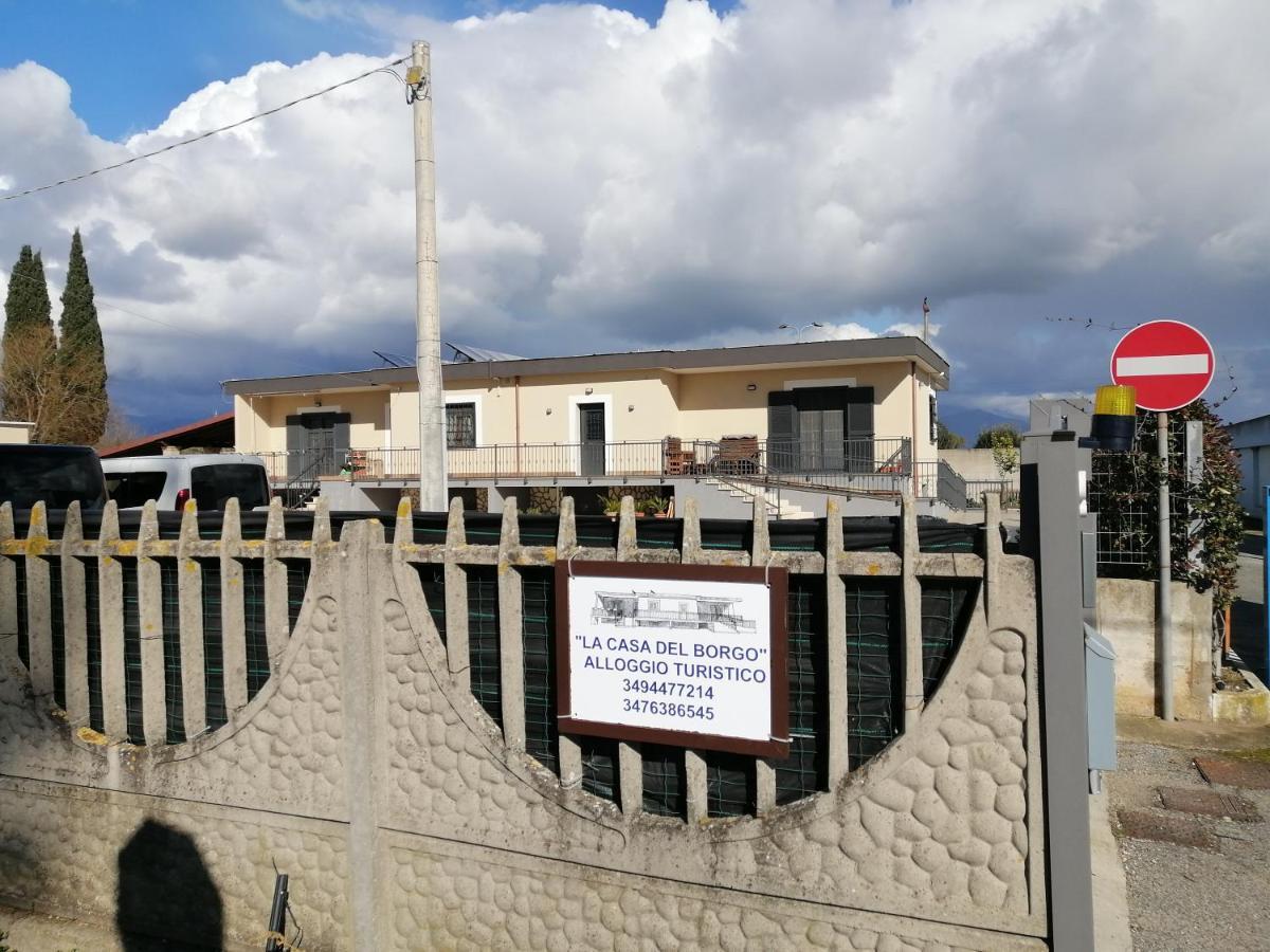 La Casa Del Borgo-Intero Appartamento Латина Екстер'єр фото